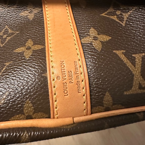 Louis Vuitton Speedy 30 Bandouliere in excellent condition - Picture 13 of 13